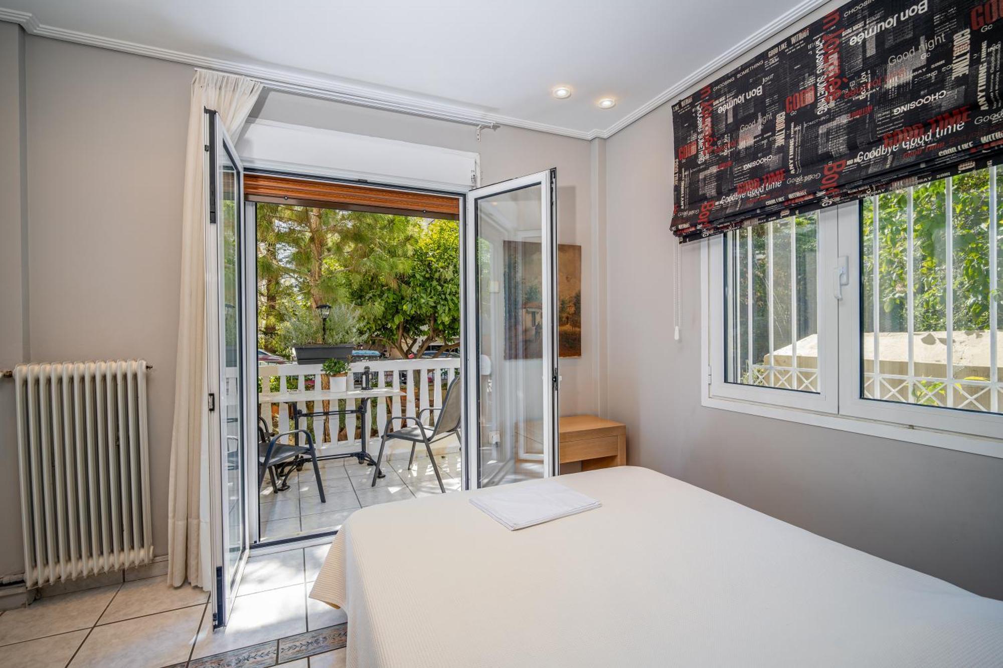 Angel , Luxury 2Bd Apartment Next To The Beach Athens Exterior photo